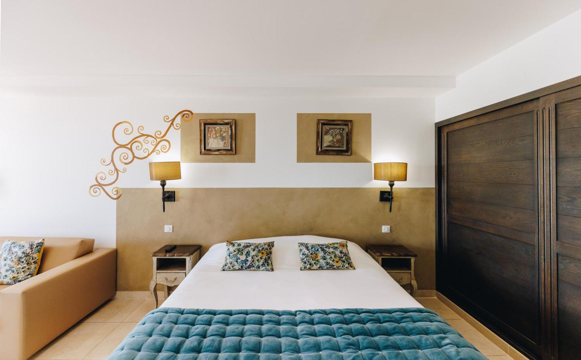 Hotel Liberata & Spa LʼÎle-Rousse Rom bilde